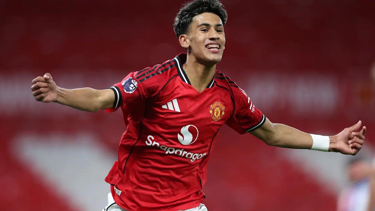 Góc Nhìn BM88: 16 tuổi từ chối Man United, Barca để mắt tới 6 ngôi sao trẻ, một người có giá 10 triệu euro